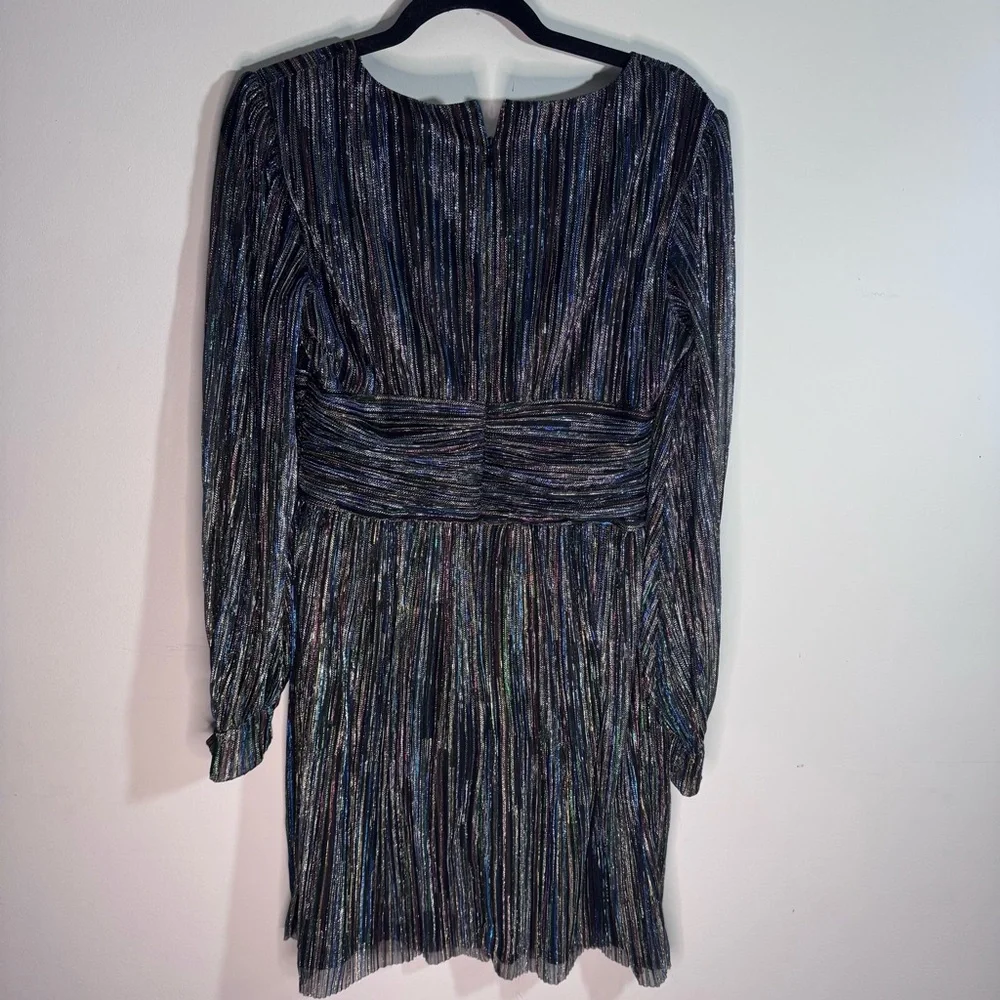 Trina Turk Metallic Pleated V Neck Mini Dress Long Sleeve Size 8